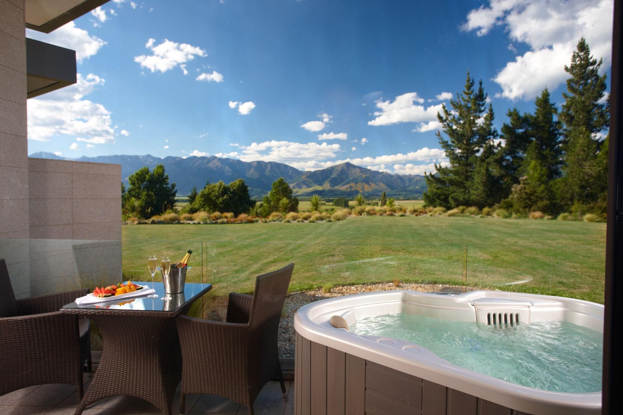 Braemar And Resort
