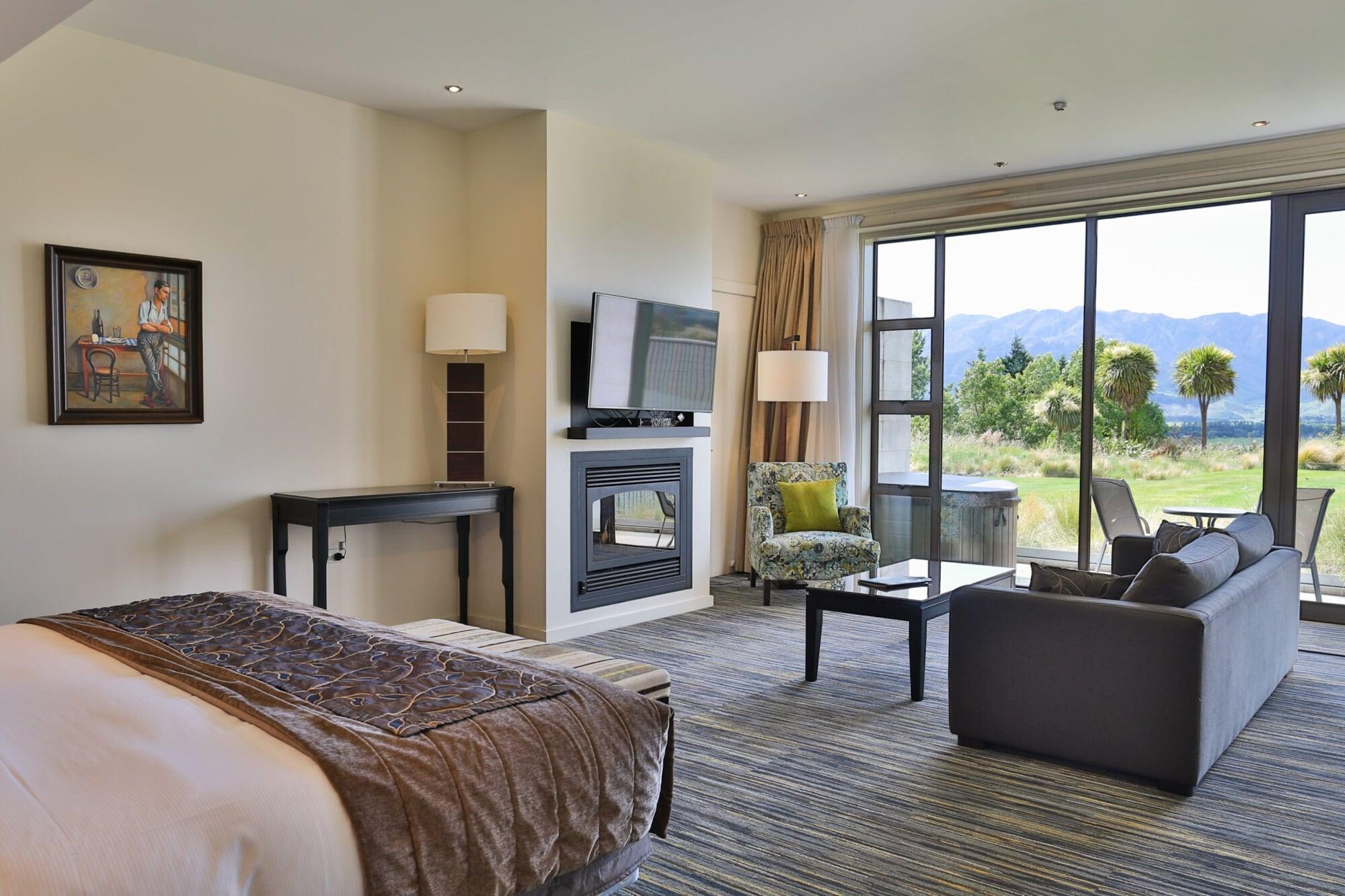 Braemar And Resort